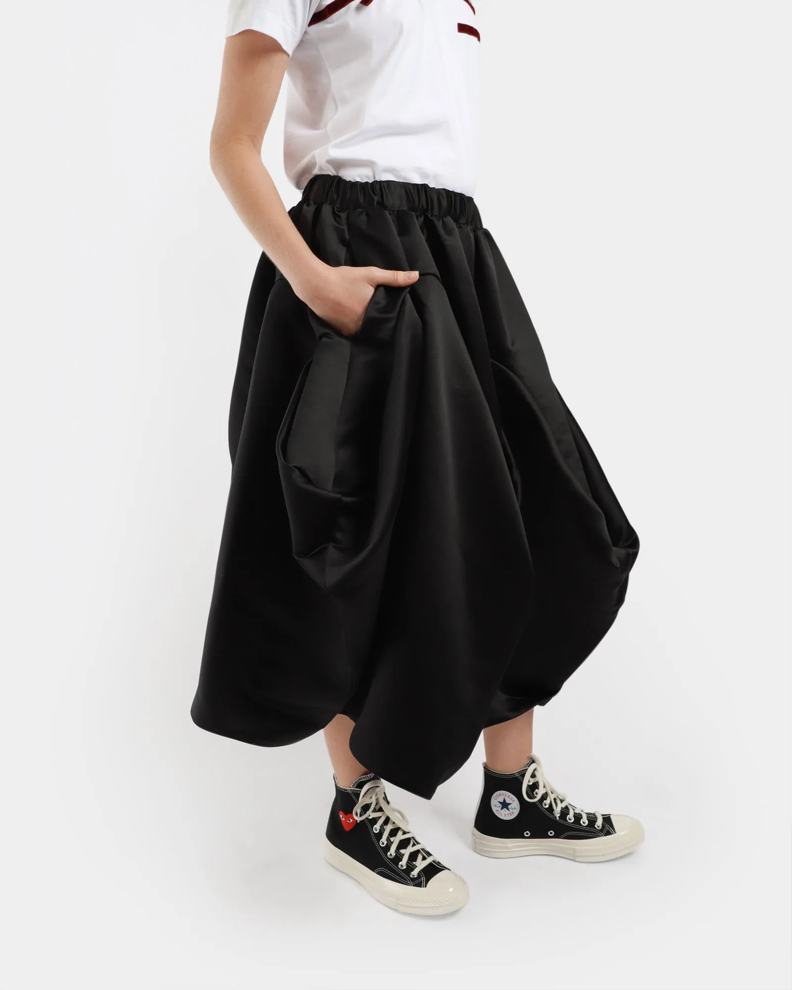 Curve Seam Skirt