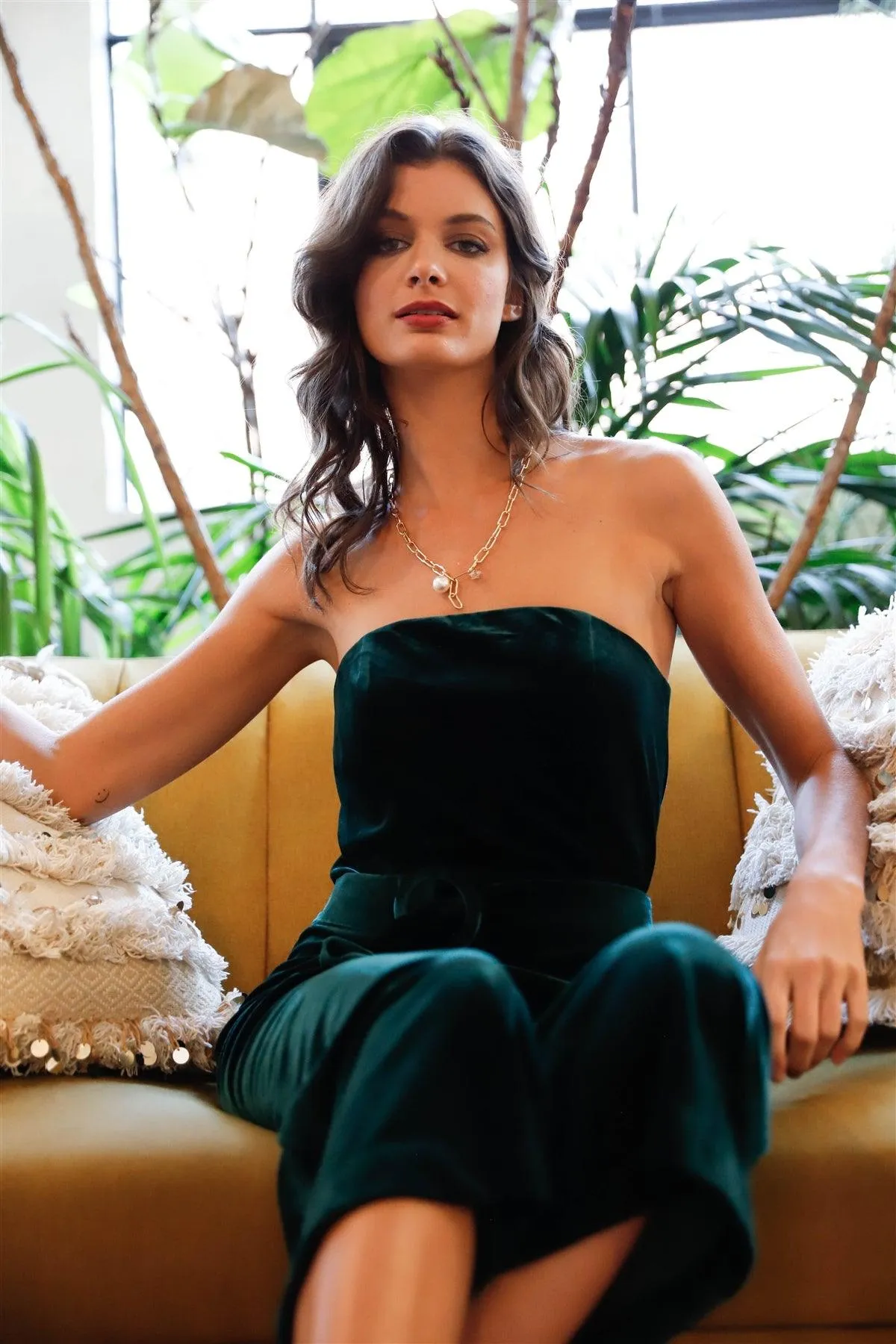 Emerald Velvet Off-The-Shoulder Front Buckle Belt Jumpsuit /1-2-2-1