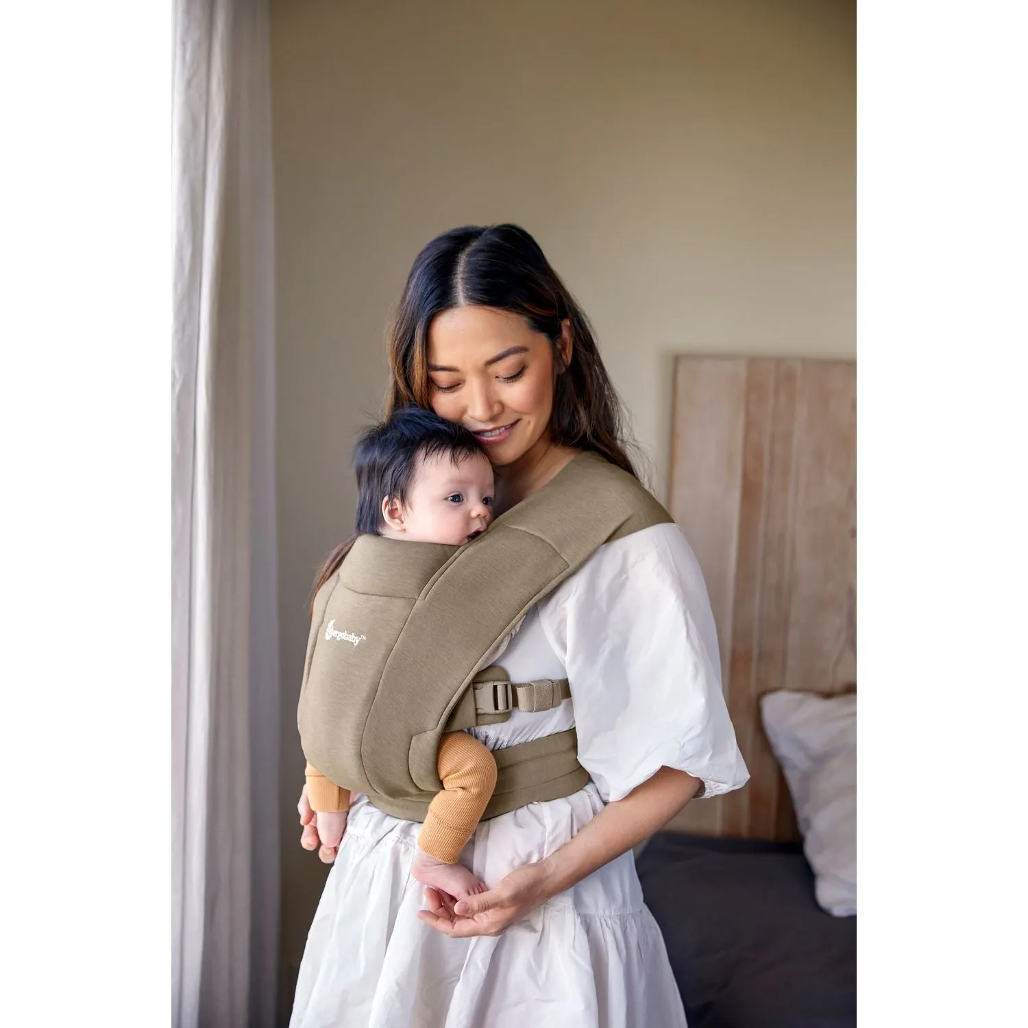 Ergobaby Embrace Newborn Carrier - Soft Olive