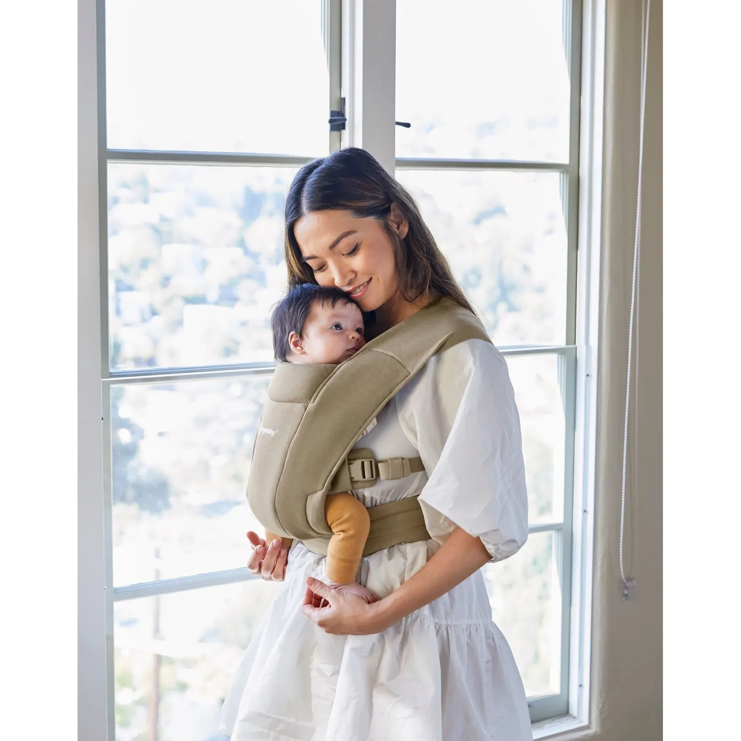 Ergobaby Embrace Newborn Carrier - Soft Olive