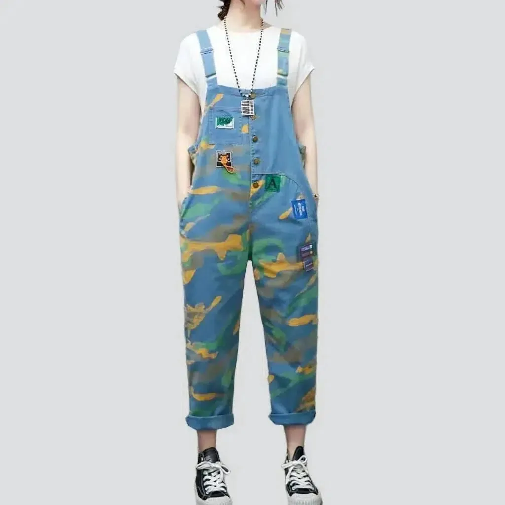 Light-wash women's denim baggy overall