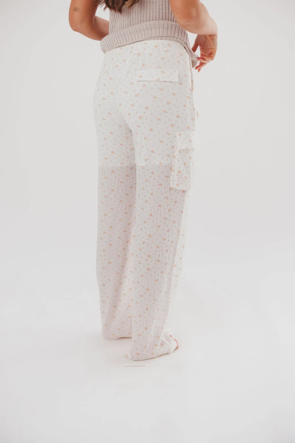 Teagan Crinkle Cargo Pants in Off-White Floral