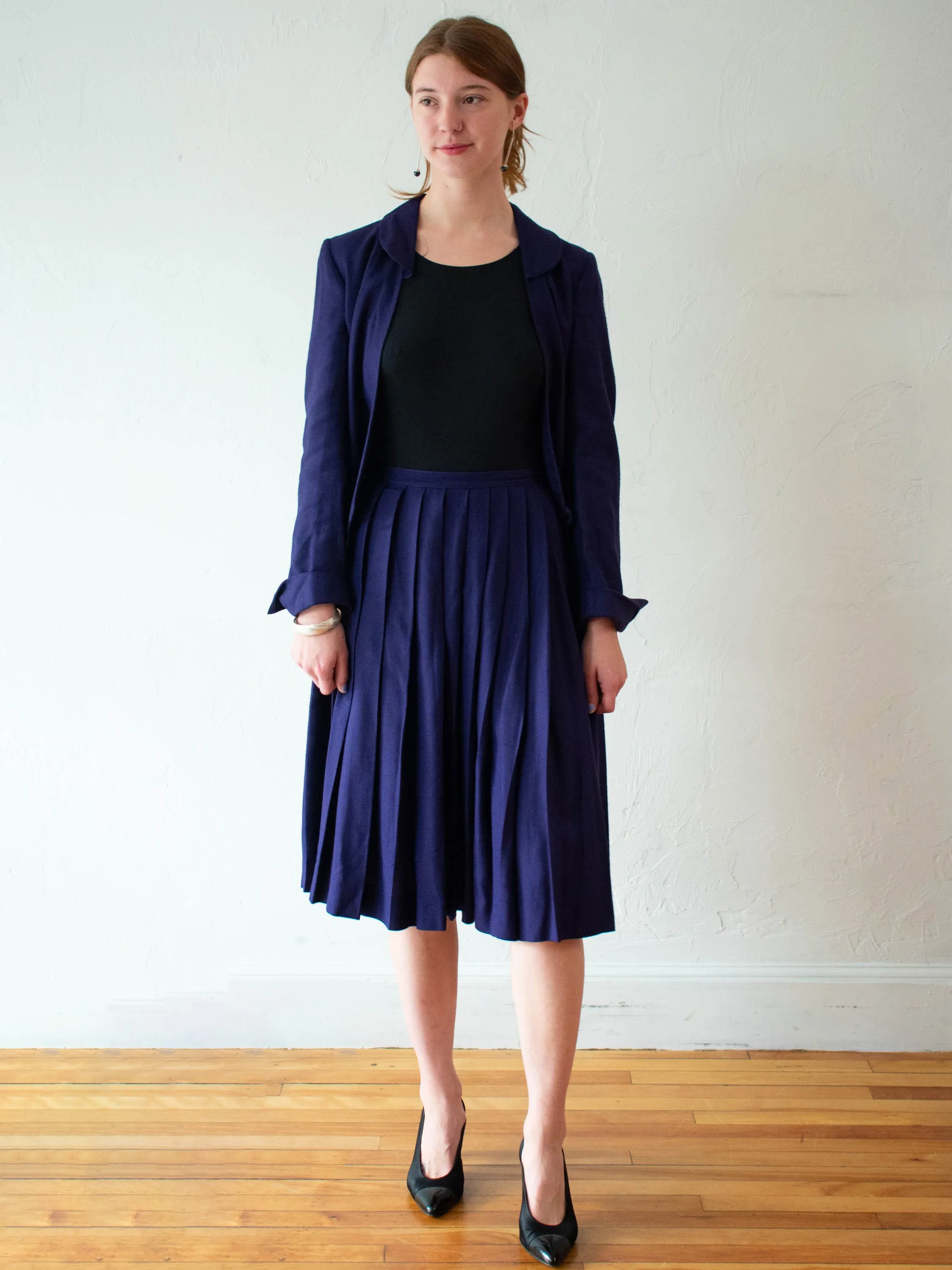 Vintage 1980s Ferragamo Navy Woven Pleated Skirt XS/S